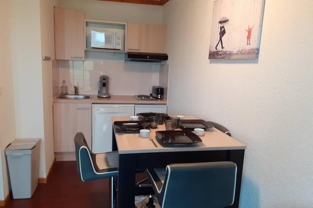 Appartement Dans Residence De Tourisme เบสเซต์-แซงตานัสแตส ภายนอก รูปภาพ